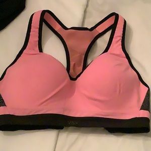 VS sports bra